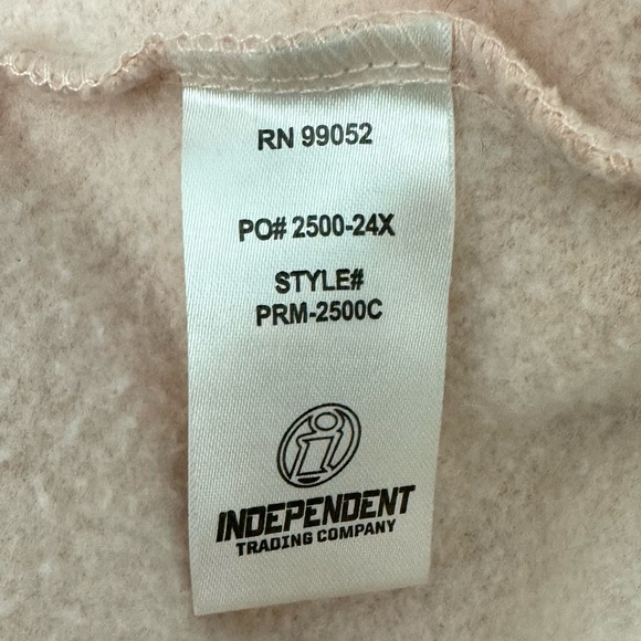 Project Aloha | Aloha Graphic Tee - Picture 6 of 8